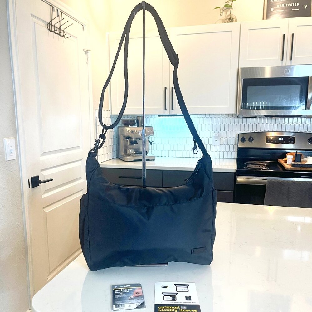 PacSafe CitySafe 200 GII Exomesh Travel Crossbody Bag Purse in Black